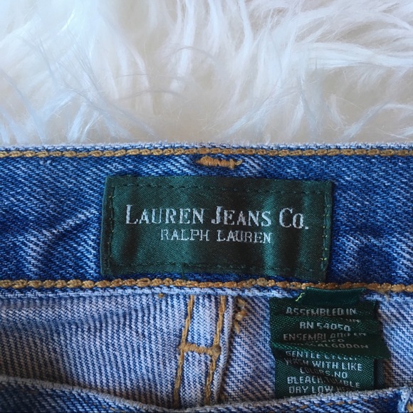 Vintage Ralph Lauren High Waisted ‘Mom’ Jeans - Picture 3 of 7